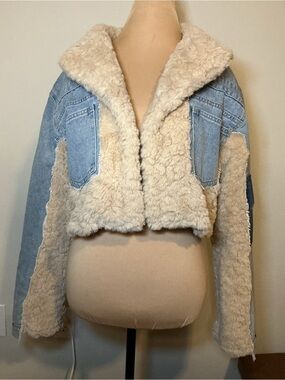 Cropped Sherpa-Lined Denim Jacket - Cream Sherpa